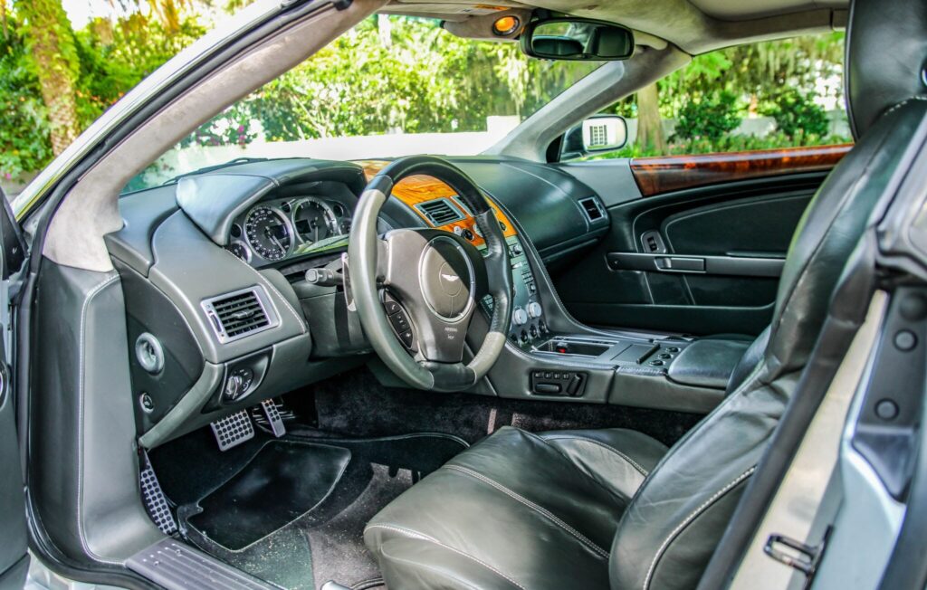 2007 Aston Martin DB9 Volante
